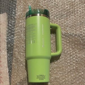 LATAM Starbucks + STANLEY Lime Green